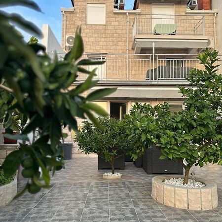 Apartment Samanta Supetar Exterior foto